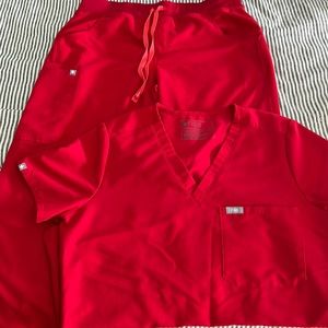 Figs WINNING RED scrub set, women’s, size medium